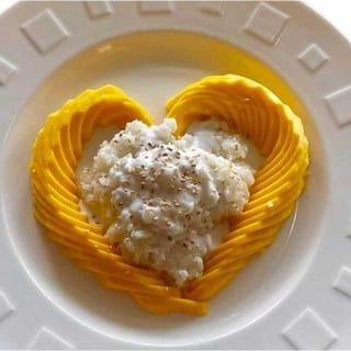 Sweet Sticky Rice with Mango